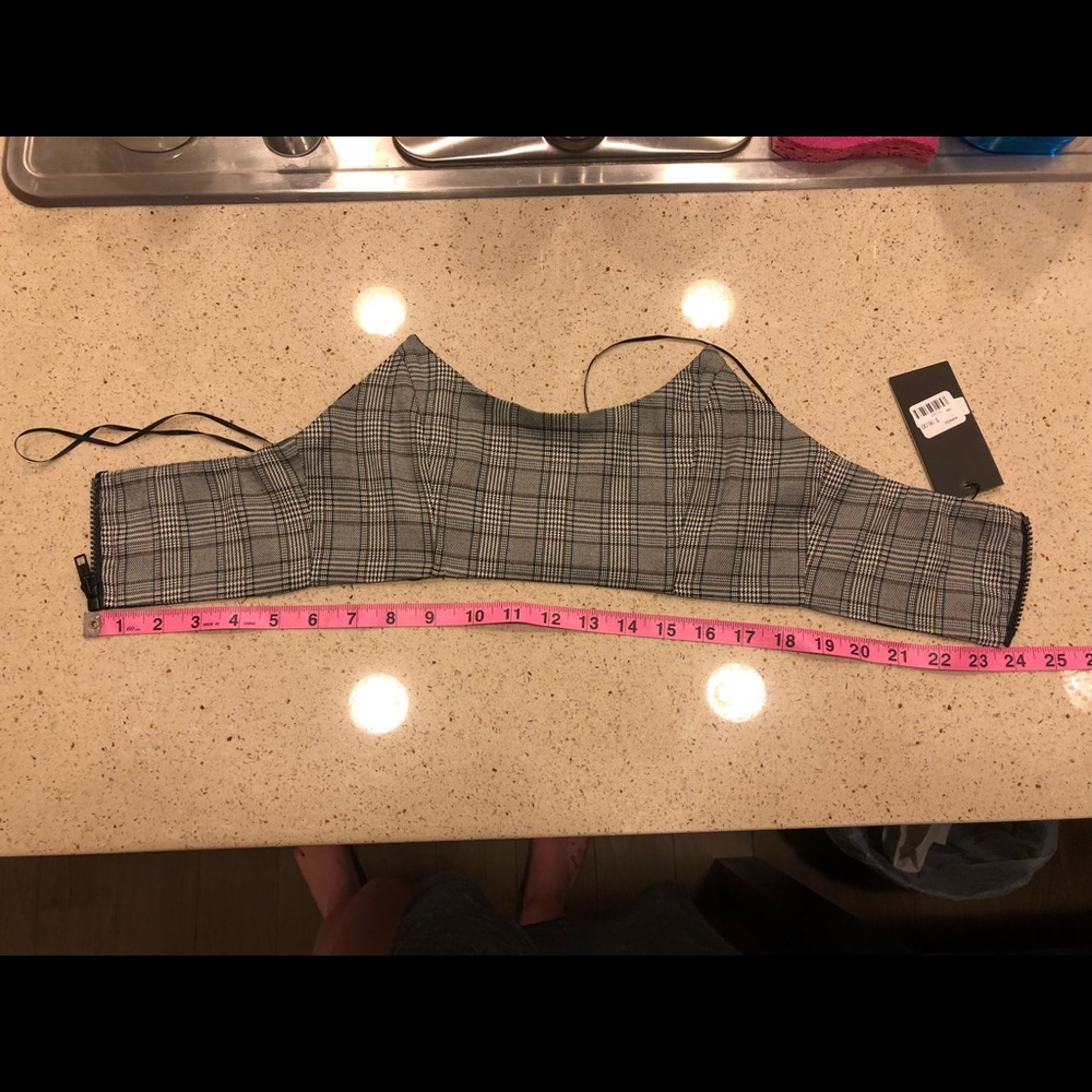Grey plaid top from LF - Picture 4 of 5